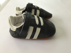 Little Black Trainers (rubber sole)